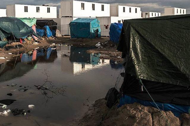 Im Dschungel von Calais: Trnengas gegen Flchtlinge