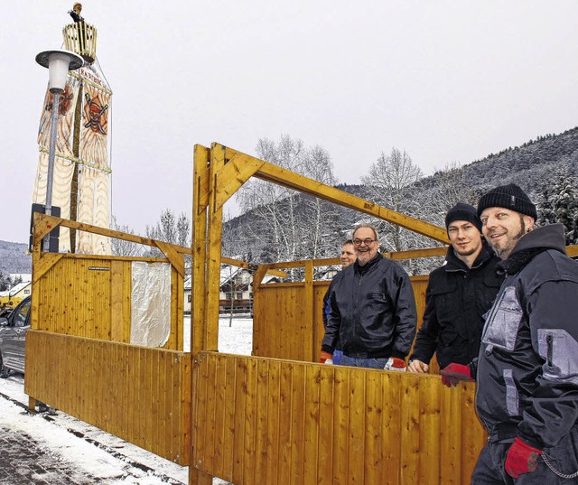 Auf Hochtouren laufen  die Vorbereitun...ner ihrer drei Verpflegungsstationen.   | Foto: Van Kreuningen