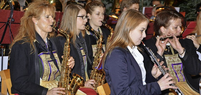 Vielseitigen musikalischen  Genuss bot...imsingen in der St. Laurentius-Kirche.  | Foto: Hans-Jochen Voigt