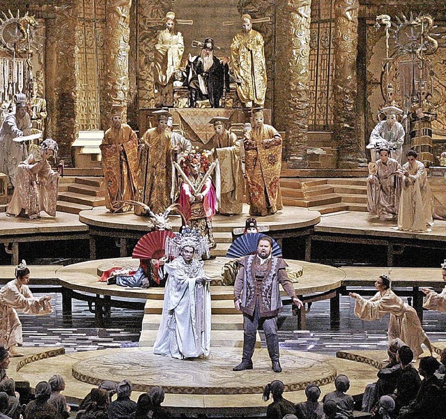 Eine Szene aus Puccinis Oper &#8222;Turandot&#8220;  | Foto: K. Howard/Met