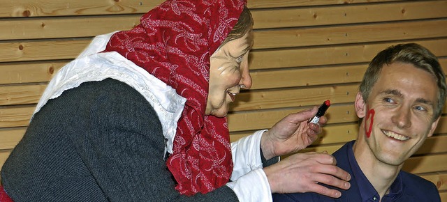 Die Gemeinderatsitzung am Donnerstagab...Brgermeister: Eine Maske ihrer Zunft.  | Foto: Andrea Steinhart