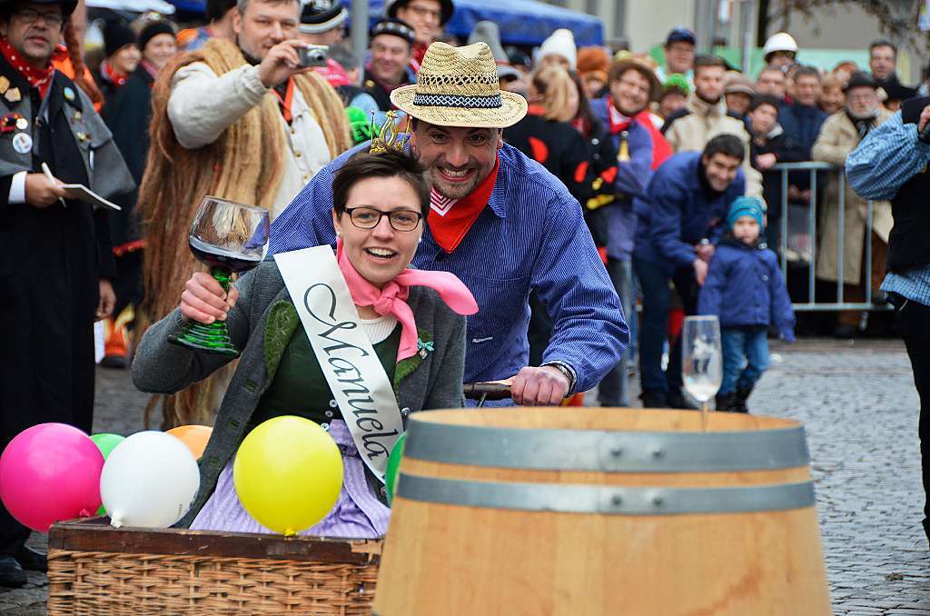 Auf zum Slalom – und blo nix verschtten: Stefan und Manuela Huschle beim Scheesenrennen.