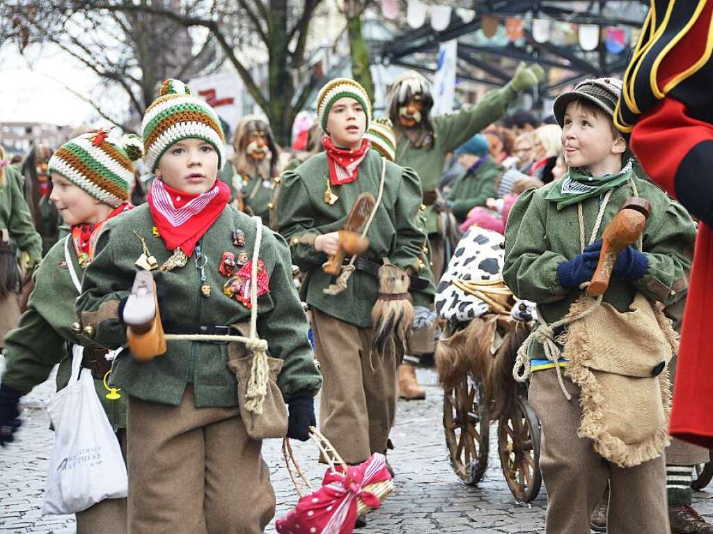 Bunt, vielfltig und nrrisch voll auf der Hhe: Der Offenburger Narrentag ist eines der Highlights der Fasent in 