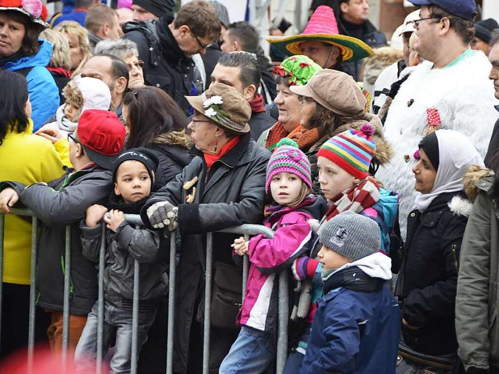 Bunt, vielfltig und nrrisch voll auf der Hhe: Der Offenburger Narrentag ist eines der Highlights der Fasent in 