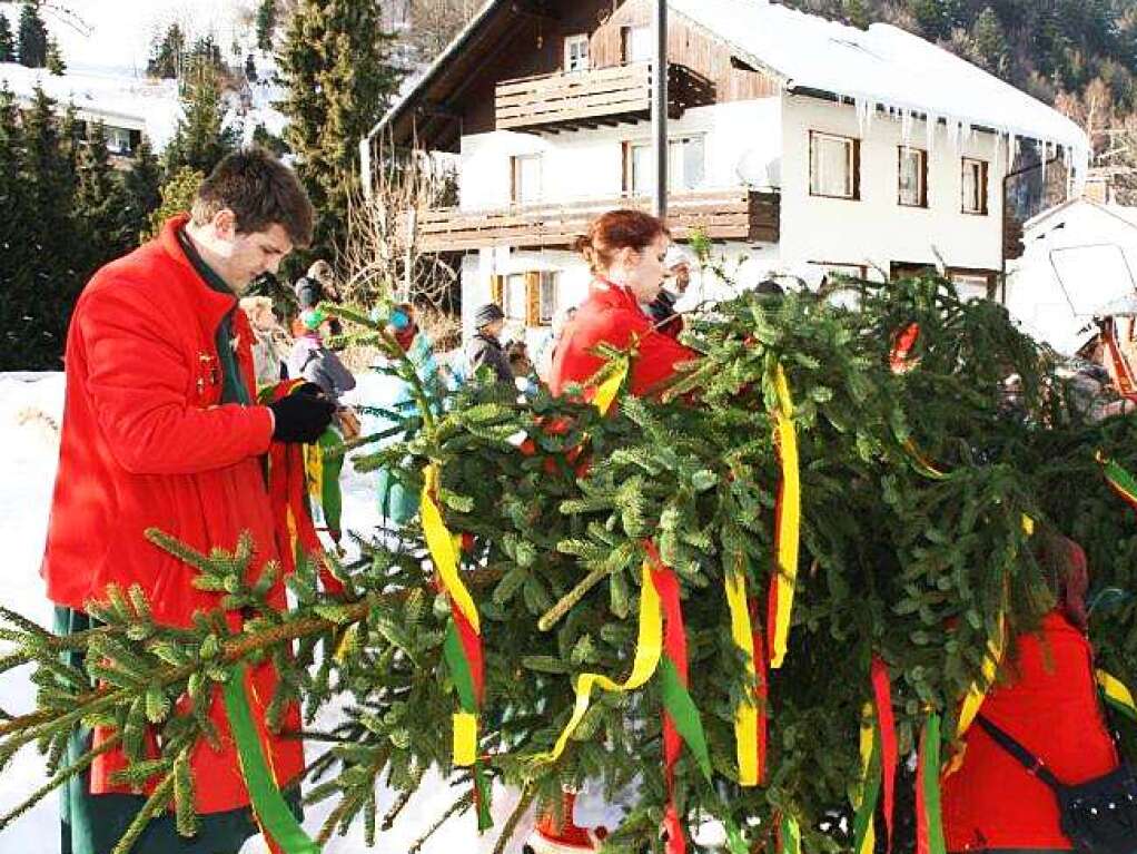 Impressionen vom Narrenbaumstellen in Todtmoos