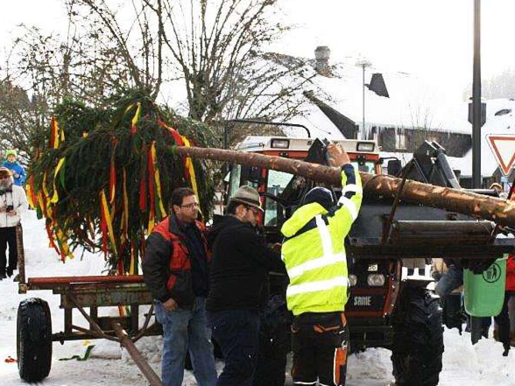 Impressionen vom Narrenbaumstellen in Todtmoos