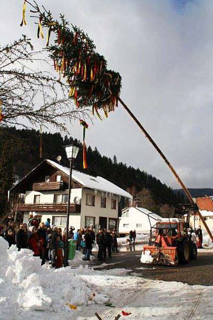 Impressionen vom Narrenbaumstellen in Todtmoos