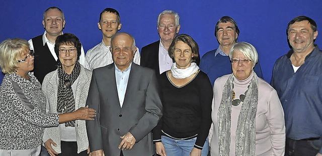 Im Vorstand sind (von vorne links):  B...Gerhard Rappold,  Wolfgang Schlenker    | Foto: Herbert Geisler