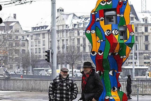 Künstler vom Hochrhein verkleidet Blitzer in Zürich