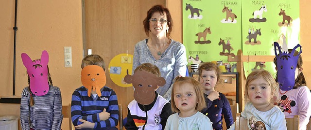 <BZ-FotoAnlauf>Kindergarten Utzenfluh:...rzlich ihr 25-jhriges Dienstjubilum.  | Foto: Berger