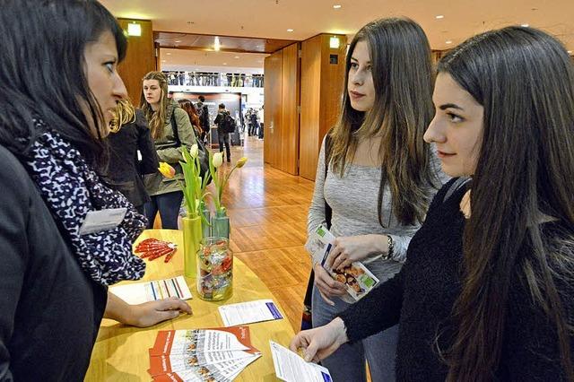 Was zwei angehende Abiturientinnen auf der Job-Start-Brse erlebt haben