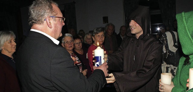 Zu gregorianischen Gesngen berreicht...orians&#8220; am 19. Mrz in Freiburg.  | Foto: Cremer