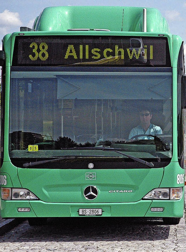 Verbindet Basel und Grenzach-Wyhlen: der 38er-Bus  | Foto: Heinz Vollmar