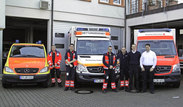 Mitarbeiter der DRK-Rettungswache in M... ab Montag offiziell zum Einsatz kommt  | Foto: A. huber