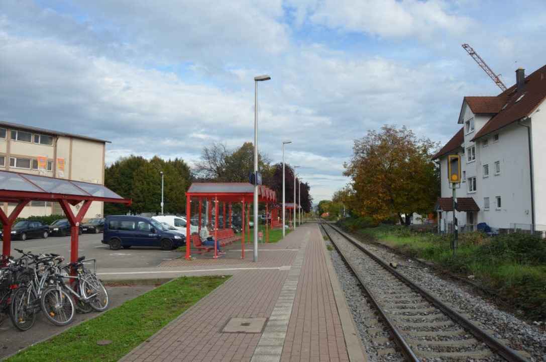 Der Bahnhof in Ihringen. Hier hat sich die Tat abgespielt. (Archivbild)  | Foto: Julia Gutknecht