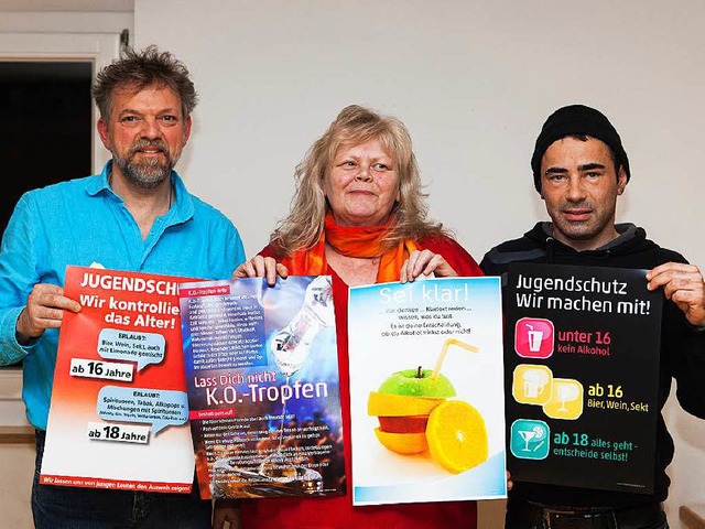 Joachim Blank, Barbra Reek und Daniel ...t risikobewusst mit Alkohol umzugehen.  | Foto: Photographer: Gabriele Zahn