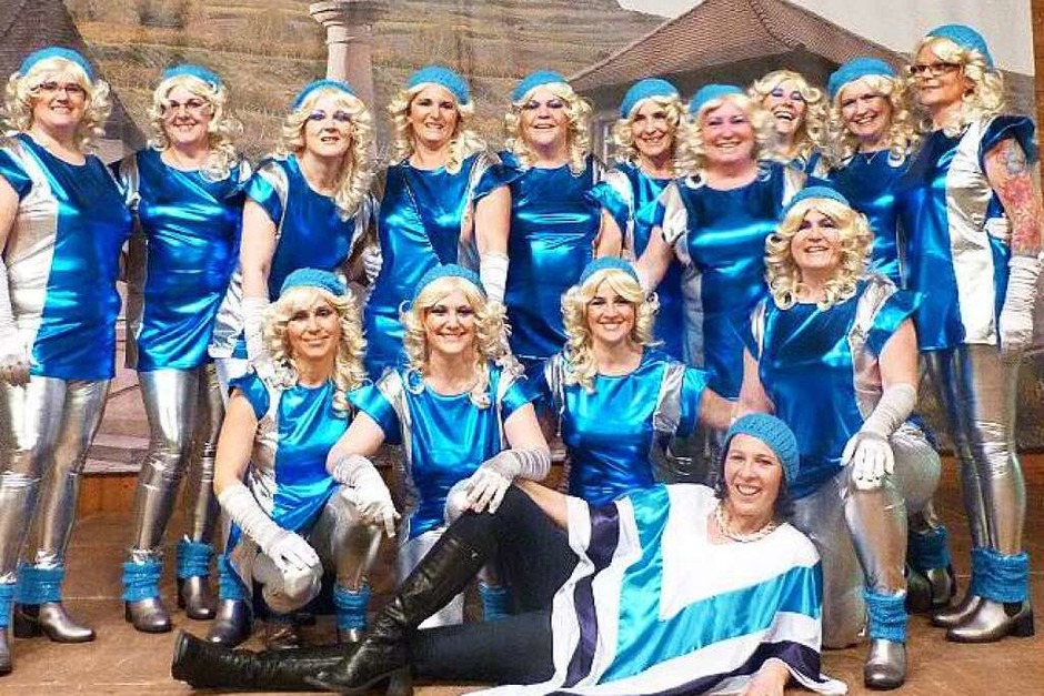 Die Tanzgruppe der Landfrauen (Foto: Christine Weirich) Die Tanzgruppe der Landfrauen (Foto: Christine Weirich)
