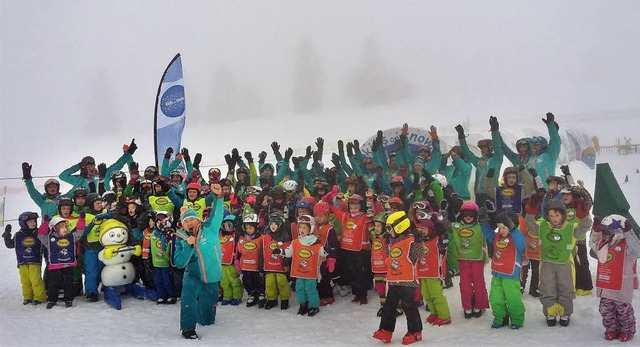 Einen Skitag im Neuschnee erlebten Jungen und Mdchen bei Kids on snow.   | Foto: Wintersportschule Thoma