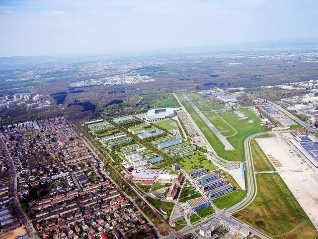 Das knftige SC-Stadion und die Techni... werden am Flugplatz direkte Nachbarn.  | Foto: HHvision