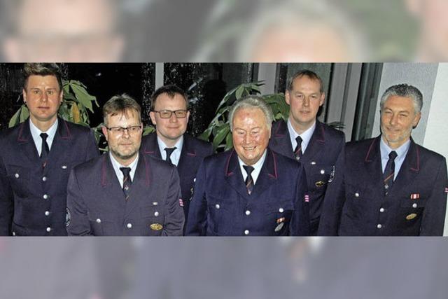 Hüsingens Feuerwehrdichter ist seit 60 Jahren aktiv dabei
