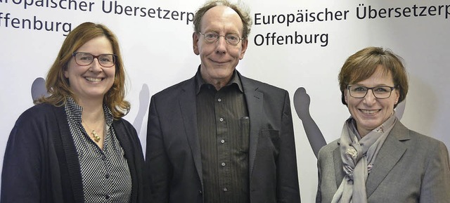 Der diesjhrige Hauptpreistrger Andre...d Kulturchefin Carmen Ltsch (links).   | Foto: R.  Burgmaier
