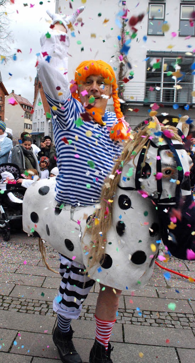 Hans-Jrg Jenne als Pippi Langstrumpf ... Rathausinnenhof gehrt einfach dazu.   | Foto: Sylvia-Karina Jahn