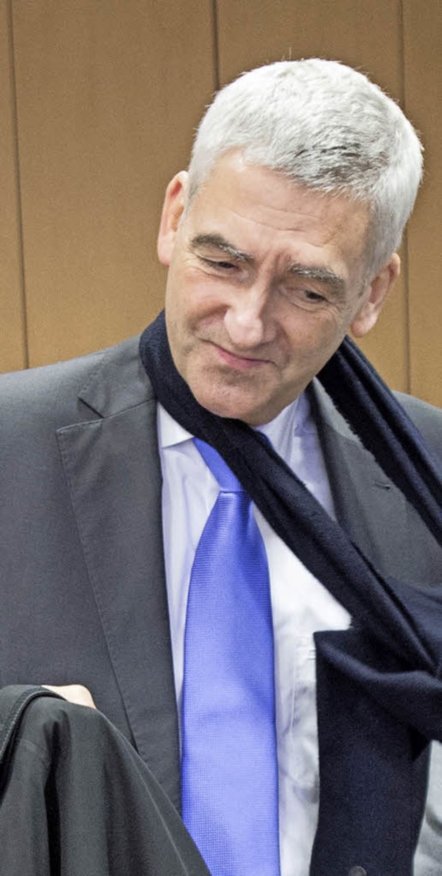 Ins Zwielicht geraten: Ex-DFB-Direktor Stefan Hans  | Foto: dpa