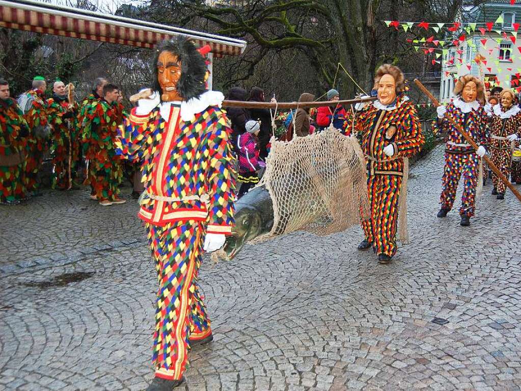 Am Nachmittag wurde die Stdtlefasnacht erffnet.