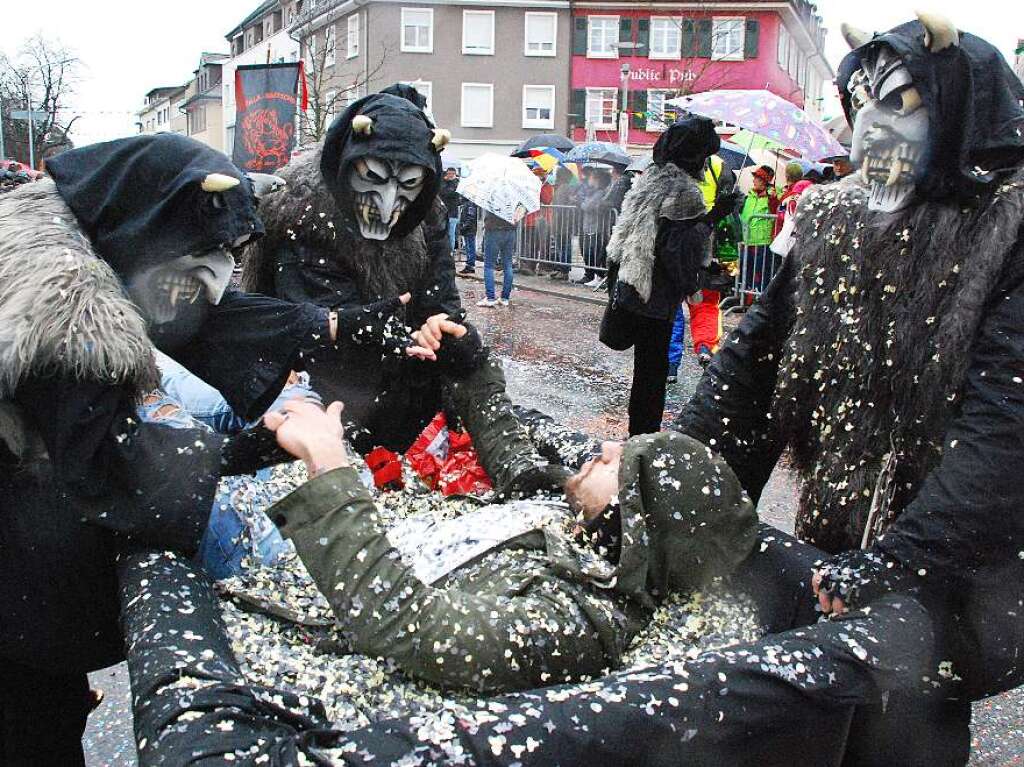 Impressionen vom Rheinfelder Fasnachtsumzug