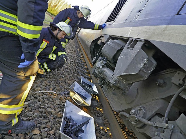 Der sichtbare Schaden an der Lokomotive war gering im Vergleich zu dem am VW.   | Foto: Lukas Habura
