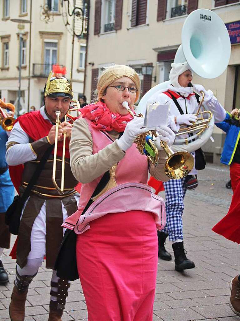 Bilder von der Kinderfasnacht in Schopfheim und Fahrnau.