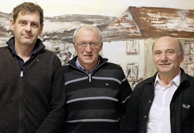 Im Vorstand:  Walter Schmitt,   Bjrn Jund, Siegfried Denzler.   | Foto: Taschinski