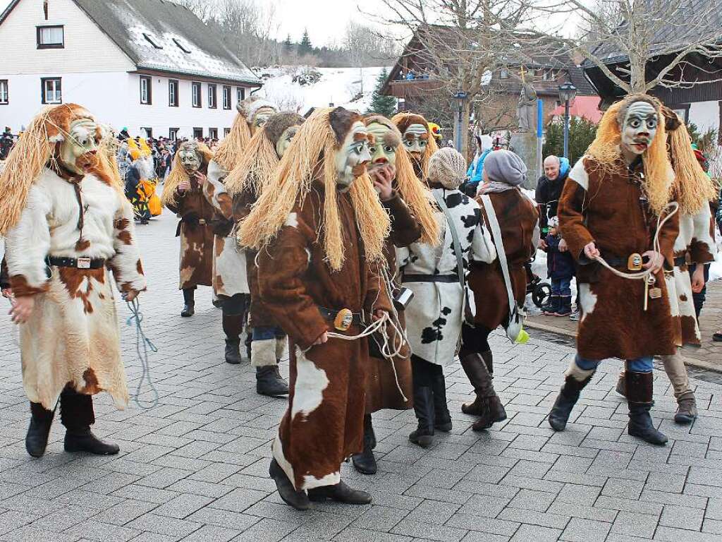 Schaurig schn die Stampfi-Gaischter aus Nggenschwiel.