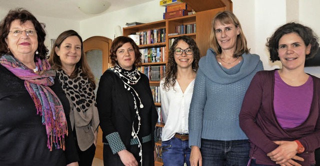 Politikerinnen vor Ort (von links): B...um, Birte Knnecke und Sandra Strukely  | Foto: Sofia Conraths