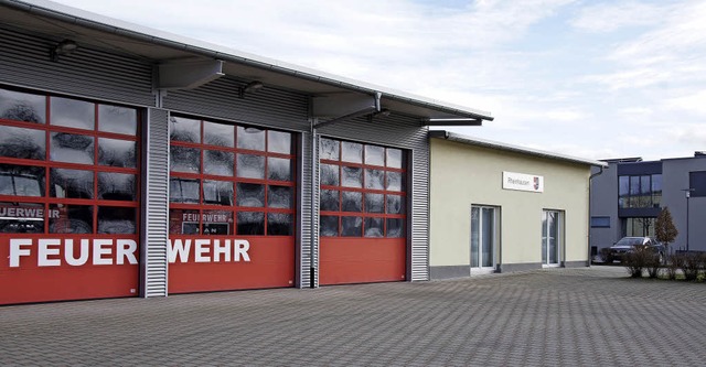 Das Feuerwehrgertehaus in Rheinhausen  | Foto: Ilona Hge