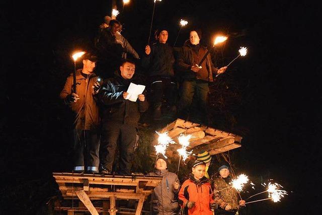 Zehn Fasnachtsfeuer lodern in der Gemeinde Efringen-Kirchen