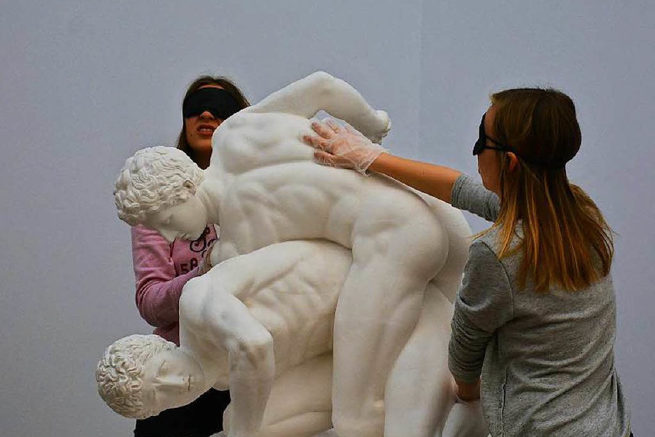 Ausstellung „Prière de toucher“ – Bitte berühren. (Foto: Mahro Annette) Ausstellung „Prière de toucher“ – Bitte berühren. (Foto: Mahro Annette)