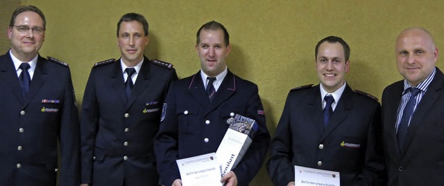 Feuerwehrkommandant Ralf Kesselring, S...und Urs Volz und OB Stefan Schlatterer  | Foto: Georg Vo