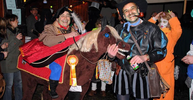 Von wegen Ritter der traurigen Gestalt...tte beim Narrenfest einiges zu lachen.  | Foto: Norbert Sedlak