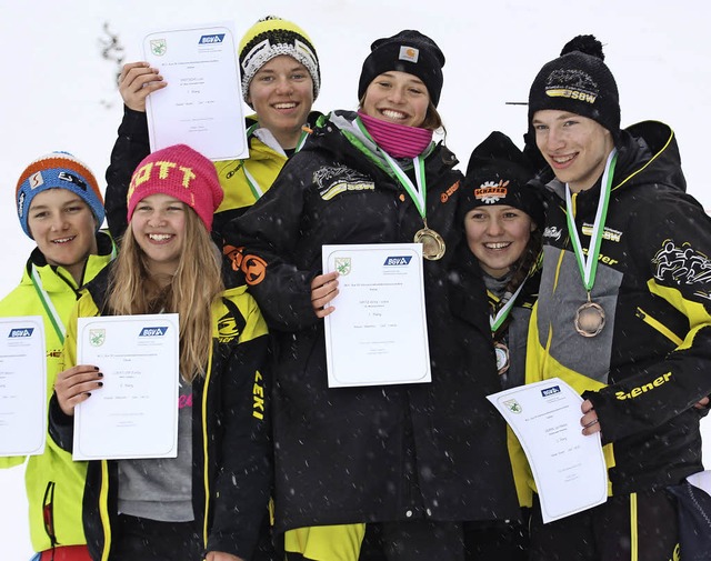 Die   Slalommeister (von links):  Marc...z, Karina Ebner und  Jan-Niklas Herre   | Foto: martin siegmund