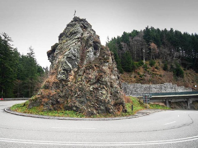 Steile Felskanten, enge Kurven &#8211; so kennen viele das Hllental.  | Foto: Hans-Peter Ziesmer
