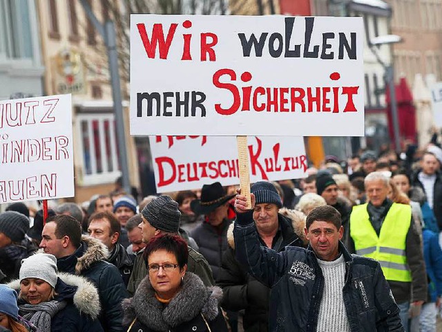 Russlanddeutsche demonstrierten in Villingen-Schwennigen.   | Foto: DPA