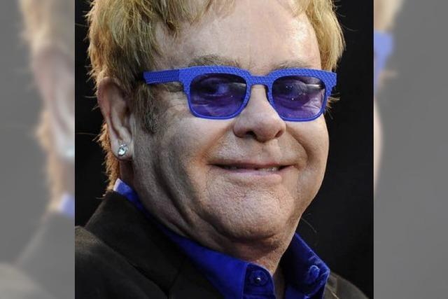 Verschoben: Elton John kommt erst 2014 aufs Stimmen-Festival