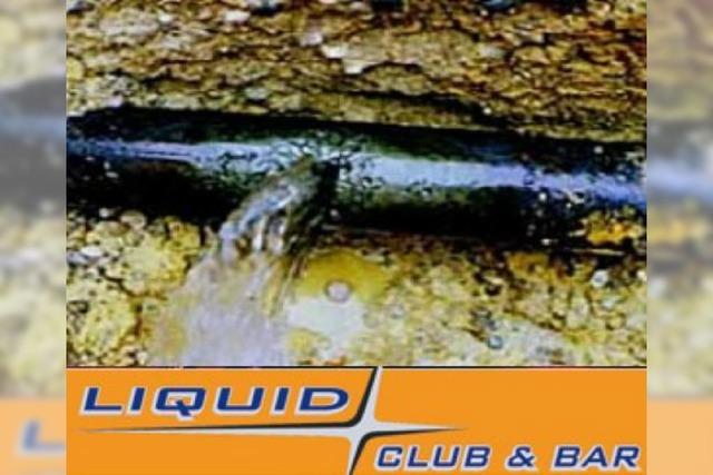 Wasserrohrbruch im Liquid Club
