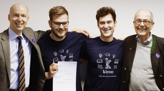 Partner fr Integration: (von links) T...Markus  Kreler sowie  Hans Schpflin   | Foto: Diana Kozacheck