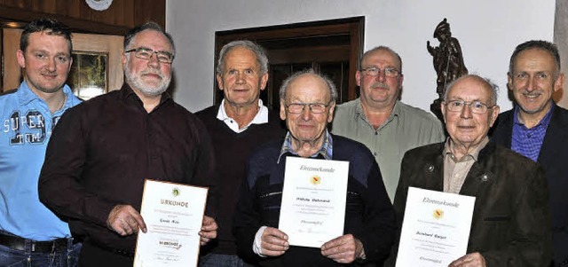 Der Gutacher Brgermeister Urban Singl...troh und Bernhard Burger (von links).   | Foto: Dauenhauer