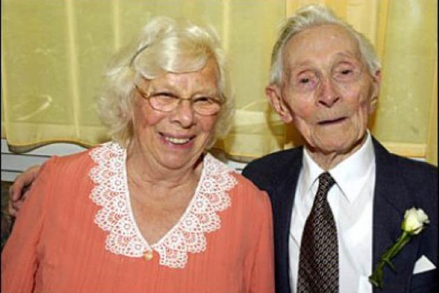 100-Jhriger Freiburger heiratet seine Freundin