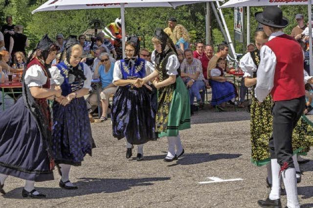 Mit der Schwarzwald Volkstanzgruppe Grafenhausen in Grafenhausen