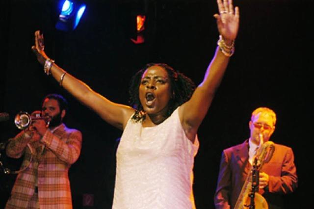 Sharon Jones: Klein aber oho