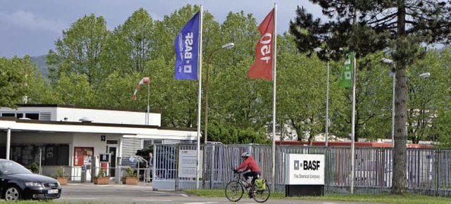 BASF investierte in sein Grenzacher We...ter anderem in die Prozessleittechnik.  | Foto: Ralf H. Dorweiler